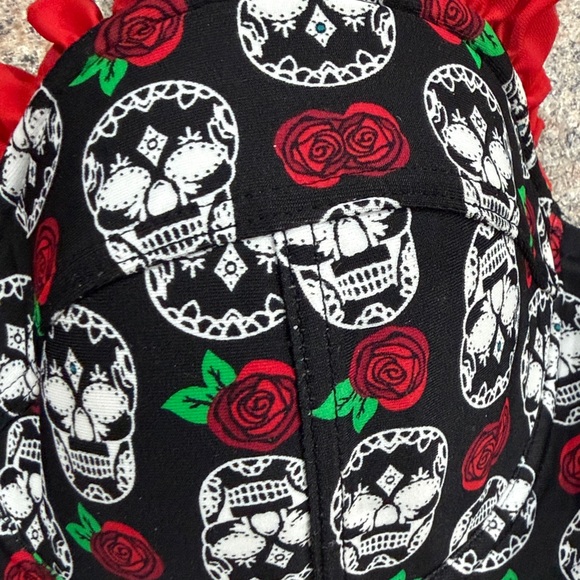 Hot Topic Skull Print Bikini with Red Accents and polka dots size medium - Picture 9 of 11